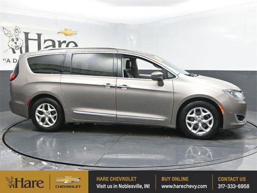 2018 Chrysler Pacifica Touring-L Plus