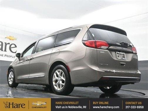 2018 Chrysler Pacifica Touring-L Plus