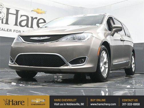 2018 Chrysler Pacifica Touring-L Plus