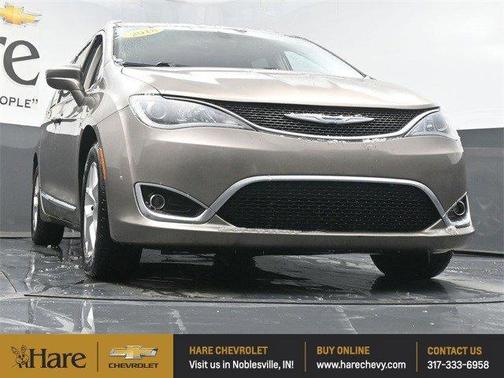 2018 Chrysler Pacifica Touring-L Plus