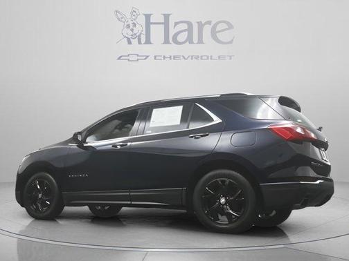 Midnight Blue Metallic 2020 Chevrolet Equinox 2LT