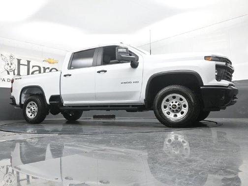 Summit White 2026 Chevrolet Silverado 2500 WT
