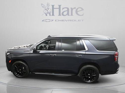 Dark Ash Metallic 2023 Chevrolet Tahoe High Country