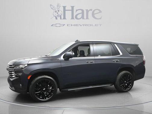 Dark Ash Metallic 2023 Chevrolet Tahoe High Country