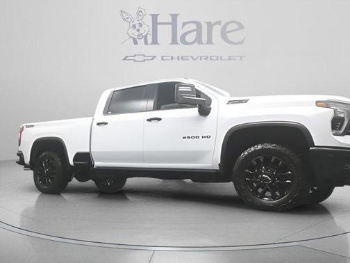 Summit White 2026 Chevrolet Silverado 2500 LTZ