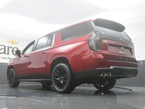 2025 Chevrolet Suburban Premier