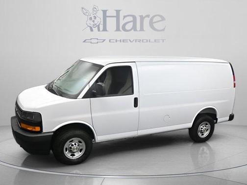 Summit White 2026 Chevrolet Express 2500 Work Van