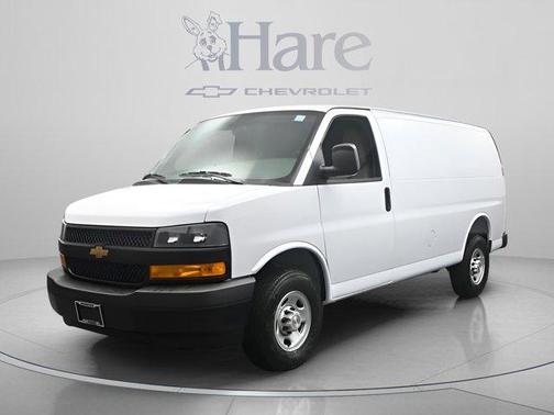 Summit White 2026 Chevrolet Express 2500 Work Van