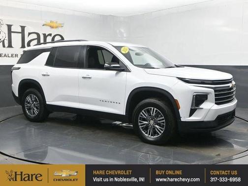 2025 Chevrolet Traverse LT