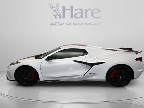 Arctic White 2026 Chevrolet Corvette Z06