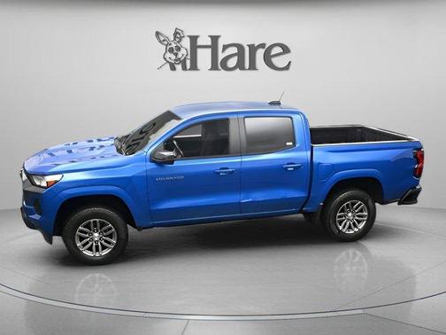 Glacier Blue Metallic 2024 Chevrolet Colorado LT