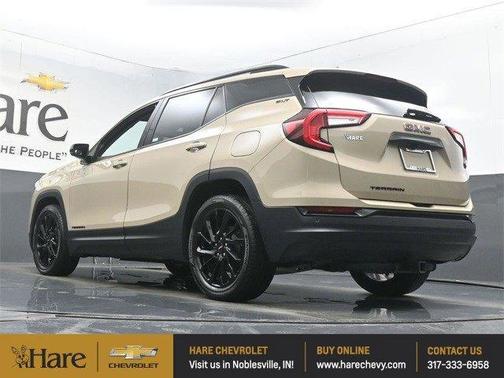 2023 GMC Terrain SLT