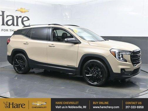2023 GMC Terrain SLT
