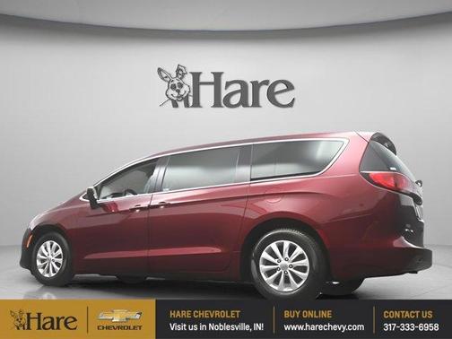 2017 Chrysler Pacifica Touring