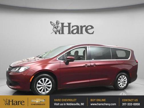 2017 Chrysler Pacifica Touring