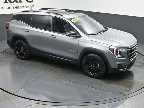 2023 GMC Terrain AT4