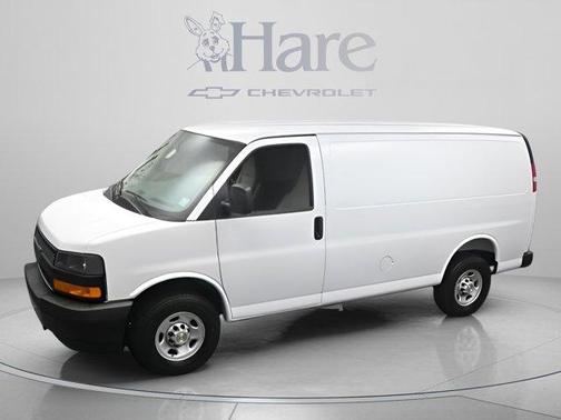 Summit White 2026 Chevrolet Express 2500 Work Van
