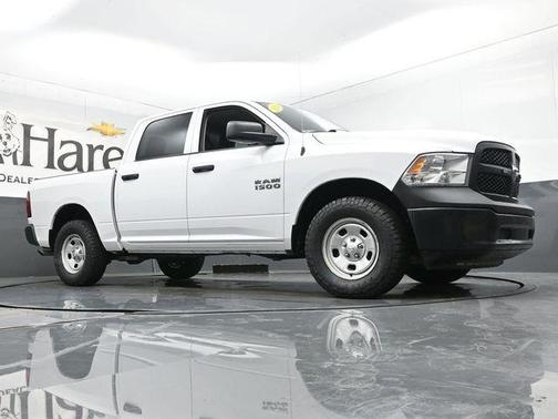 Bright White Clearcoat 2016 RAM 1500 Tradesman