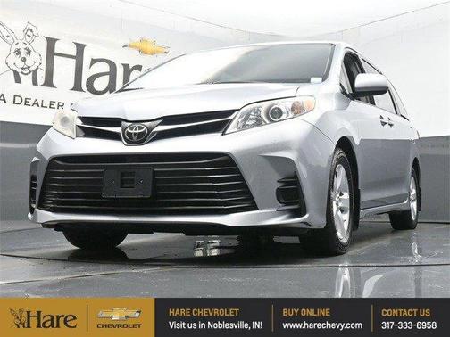 2018 Toyota Sienna L