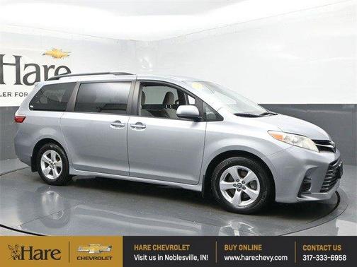 2018 Toyota Sienna L