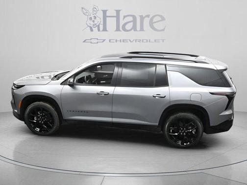 Sterling Gray Metallic 2026 Chevrolet Traverse RS