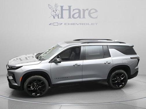 Sterling Gray Metallic 2026 Chevrolet Traverse RS