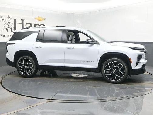 Polar White 2026 Chevrolet Traverse High Country SUV