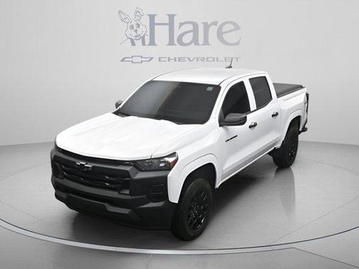 Summit White 2026 Chevrolet Colorado WT
