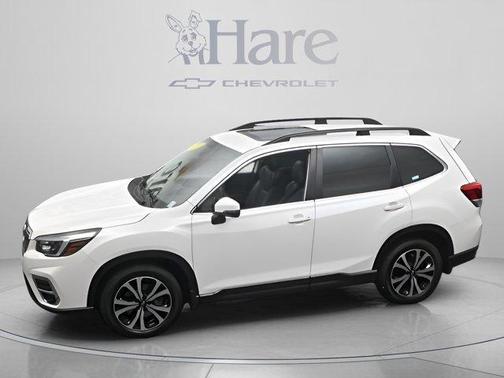 Crystal White Pearl 2021 Subaru Forester Limited