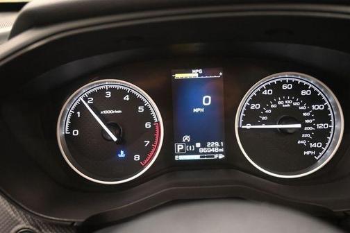Crystal White Pearl 2021 Subaru Forester Limited
