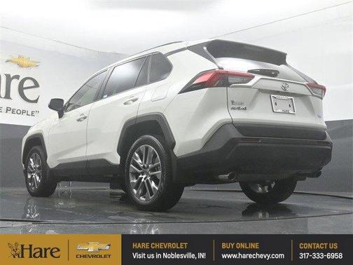 2022 Toyota RAV4 XLE Premium