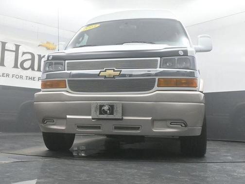 Summit White 2023 Chevrolet Express 2500 Work Van