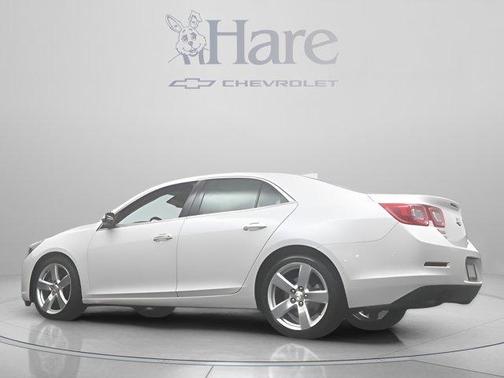 Iridescent Pearl Tricoat 2015 Chevrolet Malibu 2LZ