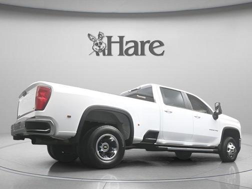 2022 Chevrolet Silverado 3500 LT