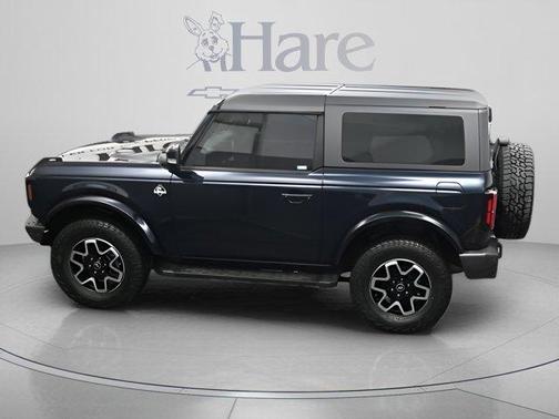 Shadow Black 2021 Ford Bronco Outer Banks