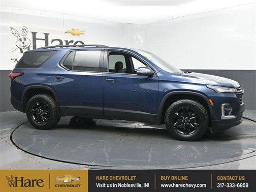 2023 Chevrolet Traverse LT Cloth