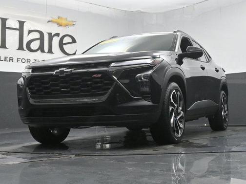Mosaic Black Metallic 2024 Chevrolet Trax 2RS
