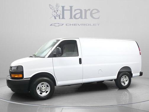 Summit White 2026 Chevrolet Express 2500 Work Van