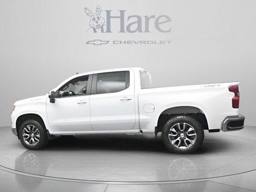 Summit White 2026 Chevrolet Silverado 1500 LT
