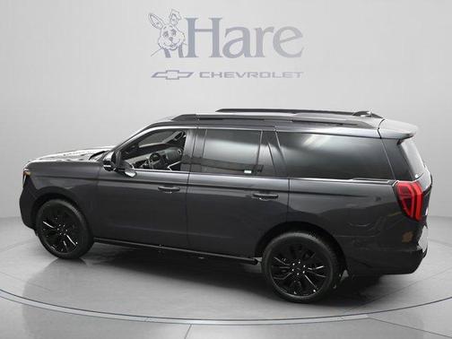 Gray Metallic 2025 Ford Expedition Platinum
