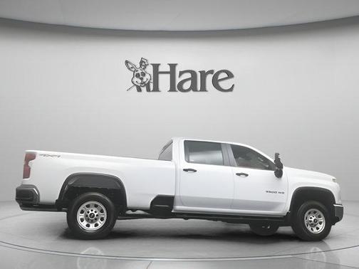 Summit White 2026 Chevrolet Silverado 3500 WT