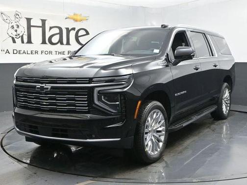 Black 2026 Chevrolet Suburban High Country