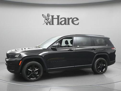 Diamond Black 2023 Jeep Grand Cherokee L Laredo