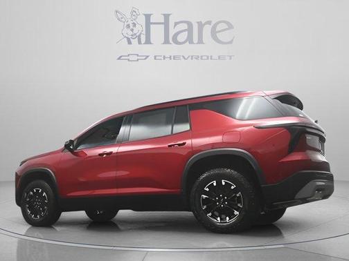 Radiant Red 2026 Chevrolet Traverse Z71