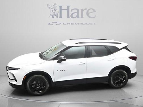 Summit White 2025 Chevrolet Blazer LT