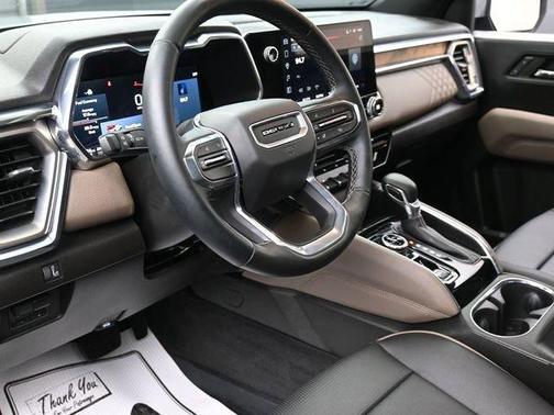 Sterling 2024 GMC Canyon Denali