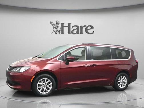 2021 Chrysler Voyager LXI