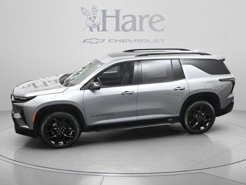 Sterling Gray Metallic 2026 Chevrolet Traverse RS