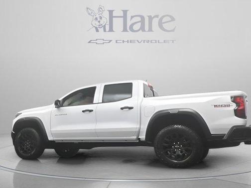 Summit White 2026 Chevrolet Colorado Trail Boss