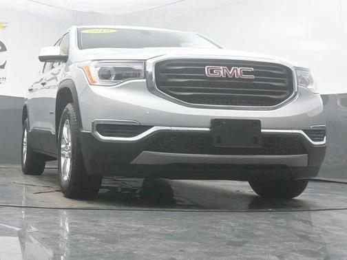 Quicksilver Metallic 2018 GMC Acadia SLE-1